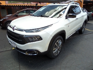 TORO VOLCANO 2.0 TB 4x4 DIESEL 2019 Completa, Automática, Arbag, Abs, B.Couro, Som, Roda Liga, Alarme, Cor Branca Perolizada, Conservada.