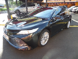 CAMRY  XLE 3.5  V6  TOYOTA  2018  Completo, Automático, UNICO DONO, Teto, B.Couro, Som Midia, Alarma, Cor Preta, Top de Linha, 71mlkm, NOVO   